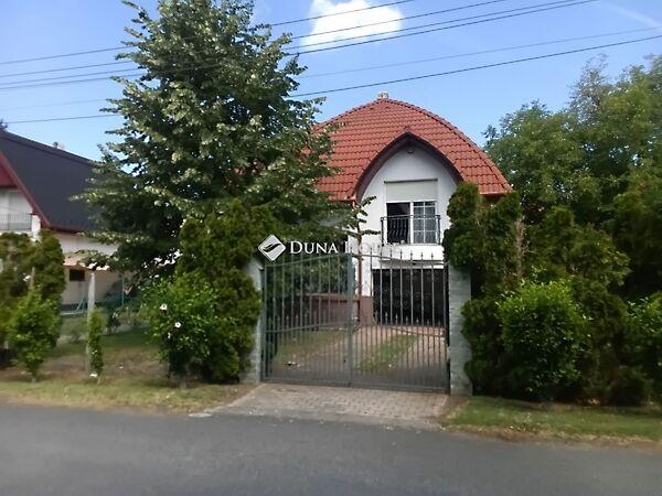 Balatonfenyves 2. képe