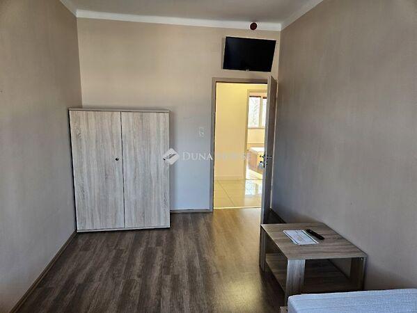 Tüskésréti, Pécs 2. képe