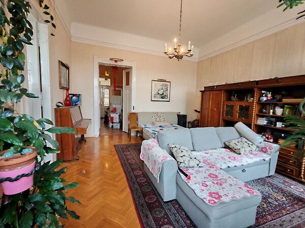 Négyes metro megálló, Budapest, VIII. kerület 2. képe