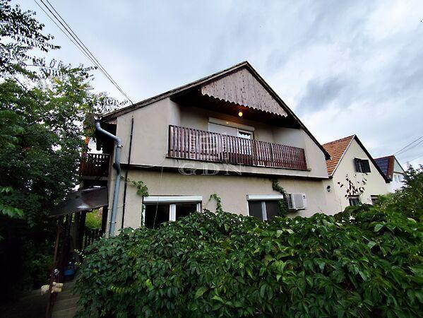 Fót csendes részén a központhoz, Fót képe