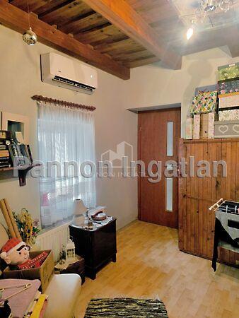 Kossuth, Hajmáskér 3. képe