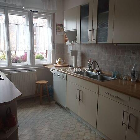 Petőfi Sándor, Pécs 2. képe