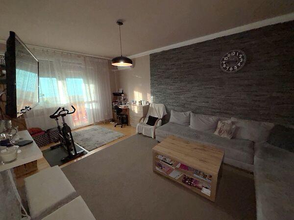 Építők, Tiszaújváros 3. képe