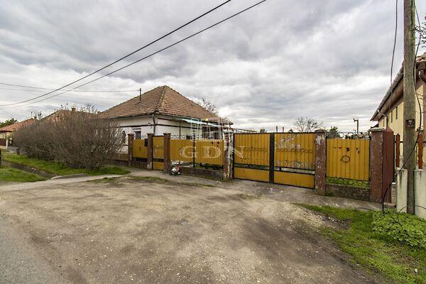 Csendes, Tóalmás 3. képe