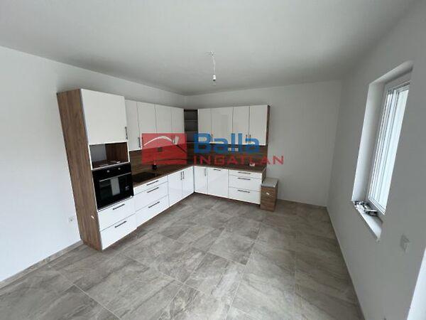 Petőfi, Őrbottyán képe