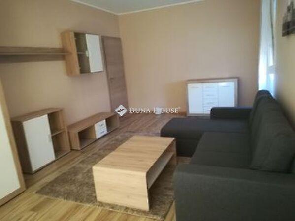 Madách Imre, Pécs 3. képe