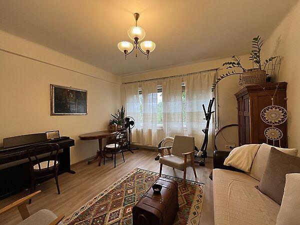 Árpád fejedelem, Budapest, III. kerület 2. képe