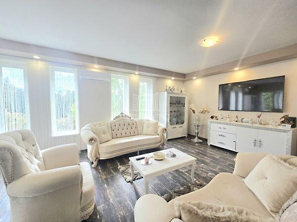 Új, tégla építés, nappali + 3, Kispáli képe