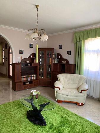 Gyöngyöspata 2. képe