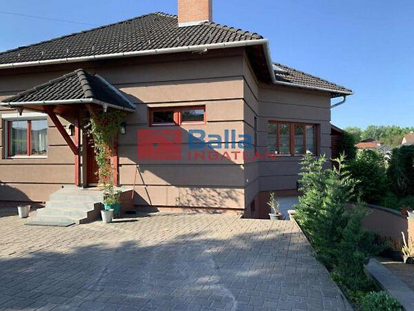 Műúthoz közeli, Szigetszentmiklós képe