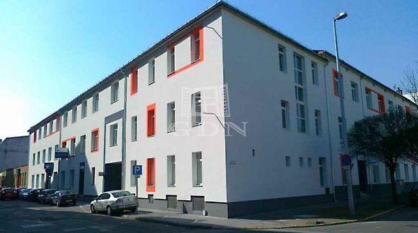 Színvonalas földszinti 117m², Budapest, IV. kerület 2. képe