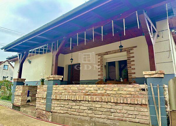 II. Rákóczi Ferenc út, Halásztelek 3. képe