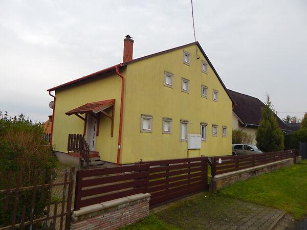 Április, Vonyarcvashegy képe