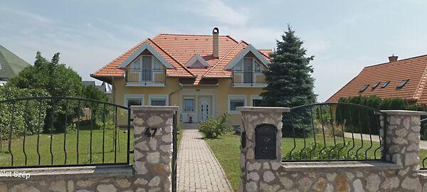 Keszthelyi, Cserszegtomaj 2. képe