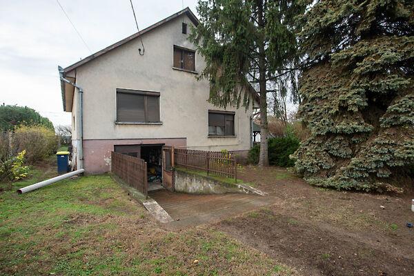 Nagykátai út 1, Farmos 2. képe