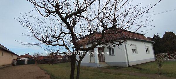 Jászszentandrás képe