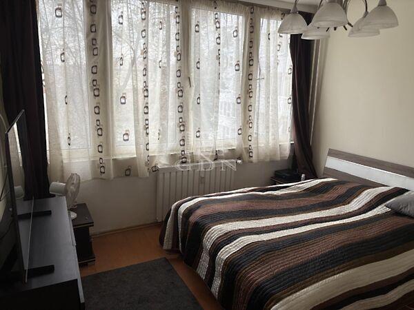 Tavasz, Budapest, III. kerület 3. képe