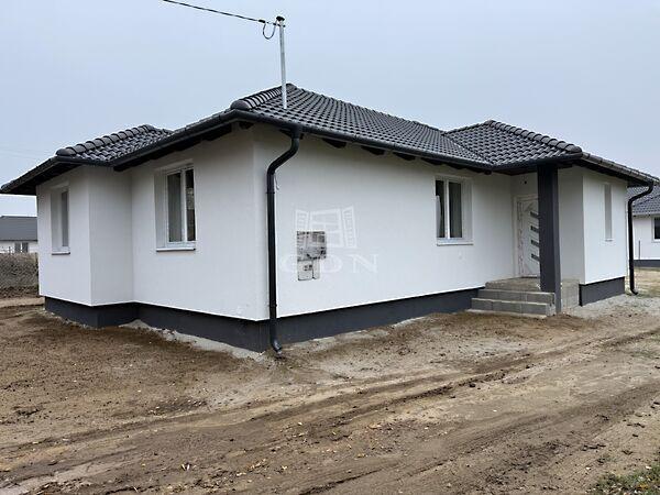 Dózsa György, Sülysáp 3. képe