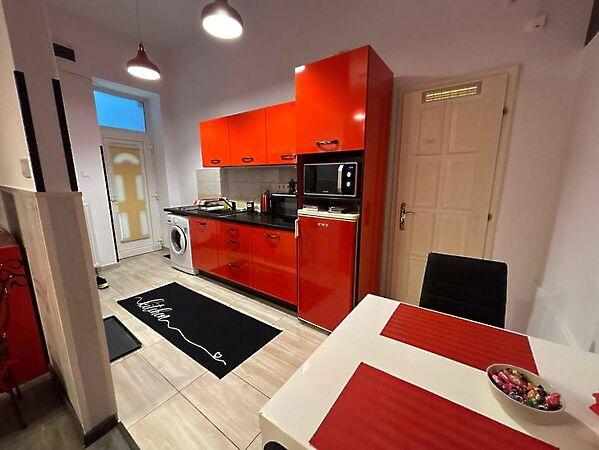 Aradi, Budapest, VI. kerület 3. képe