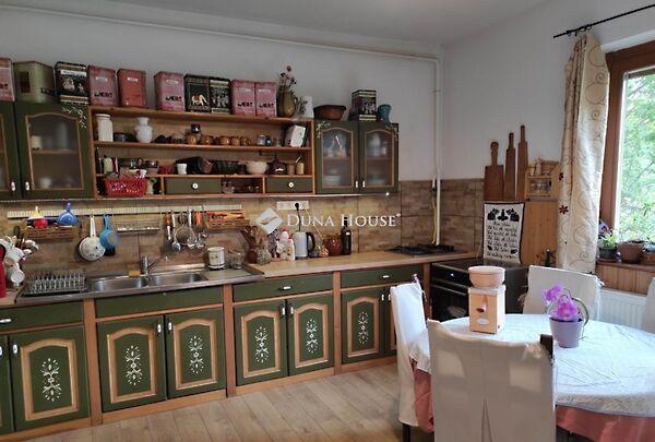 Balázs Béla, Balatonalmádi 2. képe