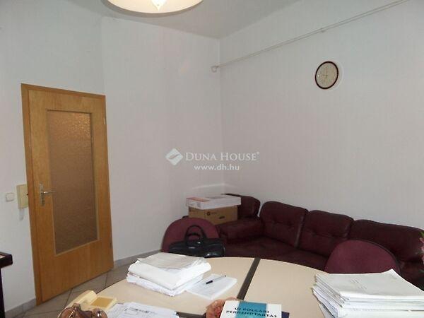 Szabadság, Pécs képe