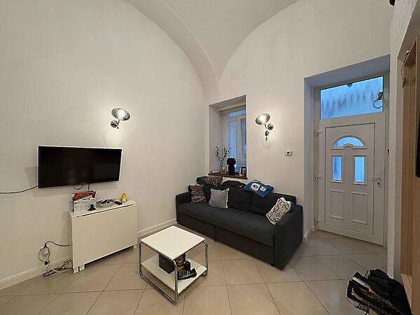 Hajós, Budapest, VI. kerület 2. képe