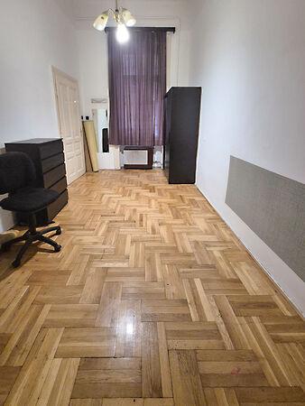 Honvéd  utca, Budapest, V. kerület 2. képe