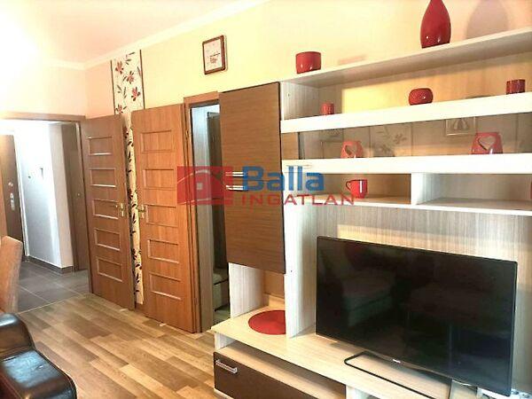 Ugró Gyula, Budapest, IV. kerület 2. képe