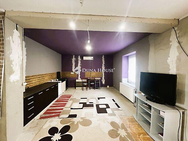 József Attila, Csolnok képe