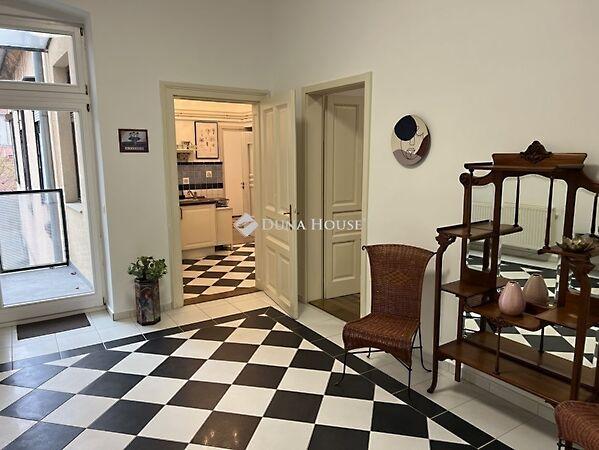 Szabadság, Pécs 3. képe