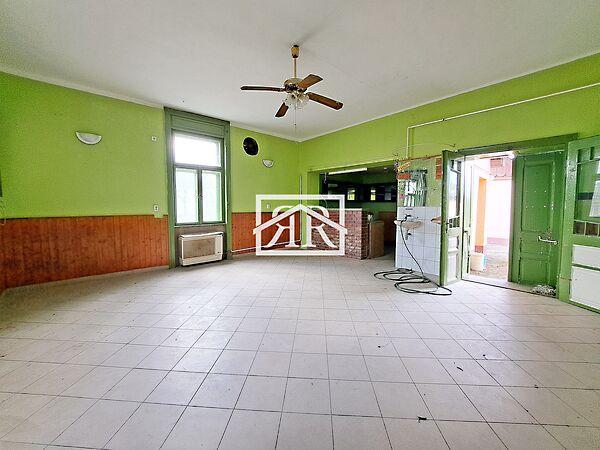 Kereszt, Apátfalva képe