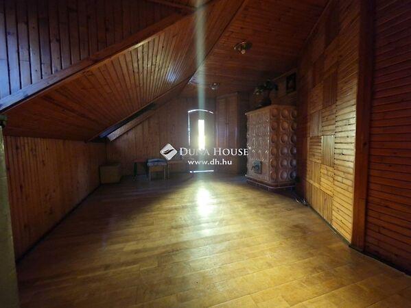 Jutas, Budapest, III. kerület 3. képe