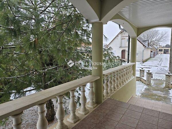 Tavasz, Véménd 2. képe