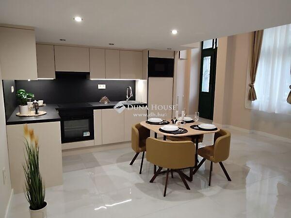 Kecskeméti, Budapest, V. kerület 2. képe