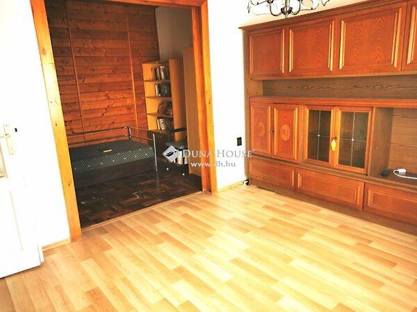 Galagonyás, Esztergom képe