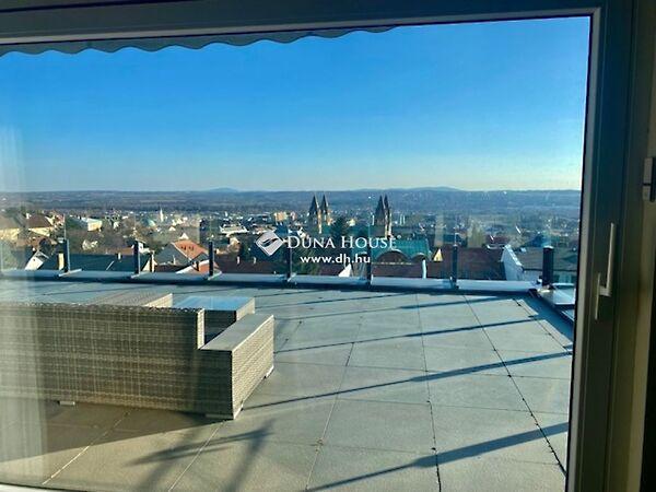 Bessenyei, Pécs képe