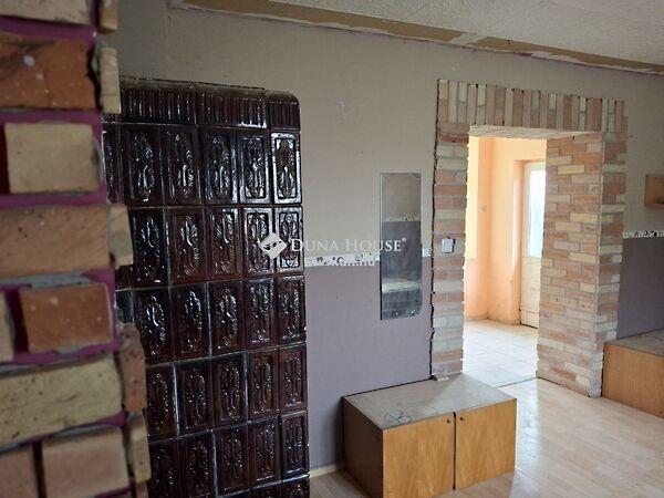 Vörösmarty, Iváncsa képe