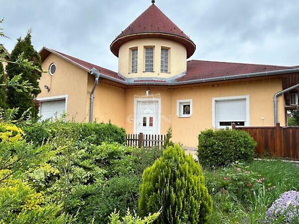 Kertvárosi földszintes, Gárdony képe