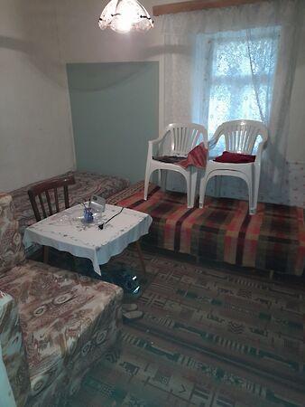 Liliom út, Tiszaroff 3. képe