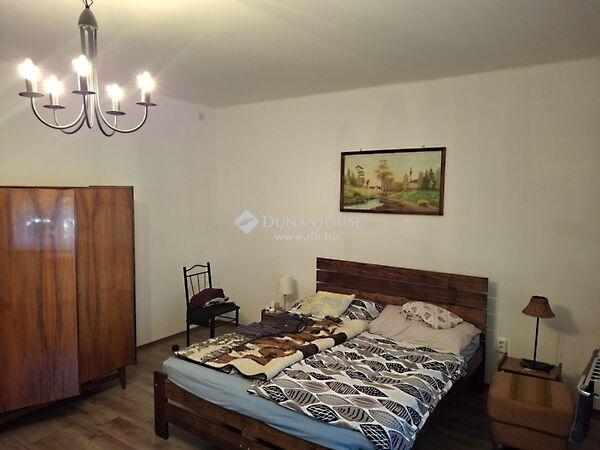 Kossuth Lajos, Tabajd 2. képe