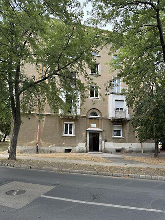 Táncsics, Oroszlány 3. képe