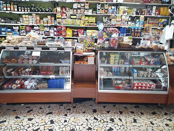 Ifjúsági, Ajka 2. képe