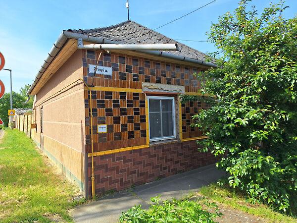 Zrínyi, Hódmezővásárhely képe