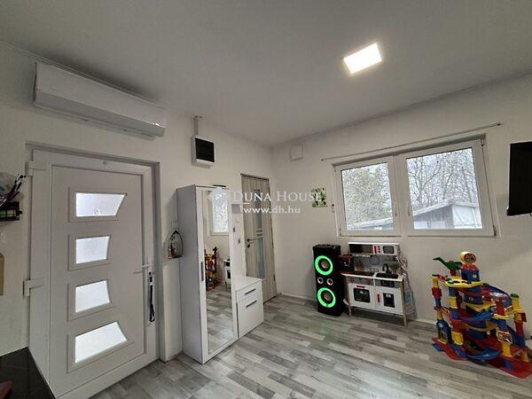 Körtefa, Mogyoród képe