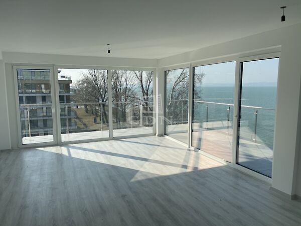 Silver Coast - D, Siófok 3. képe