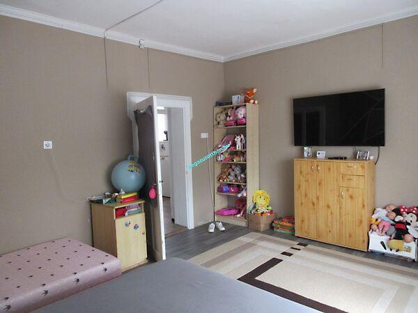 Zrínyi, Ózd 3. képe