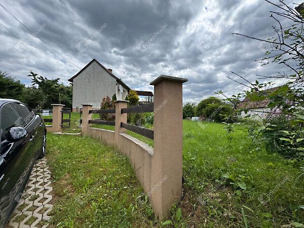 Babosdöbréte képe