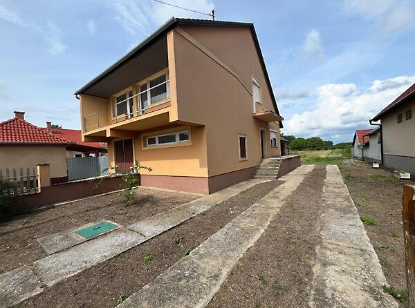 Mozgó, Kecel 2. képe