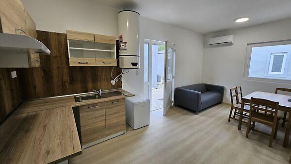 Lakópark utca, Sajókeresztúr 2. képe