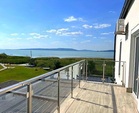 Balatonfenyves képe